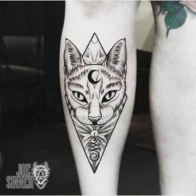 Cat and Moon Tattoo by @joesinnertattoos