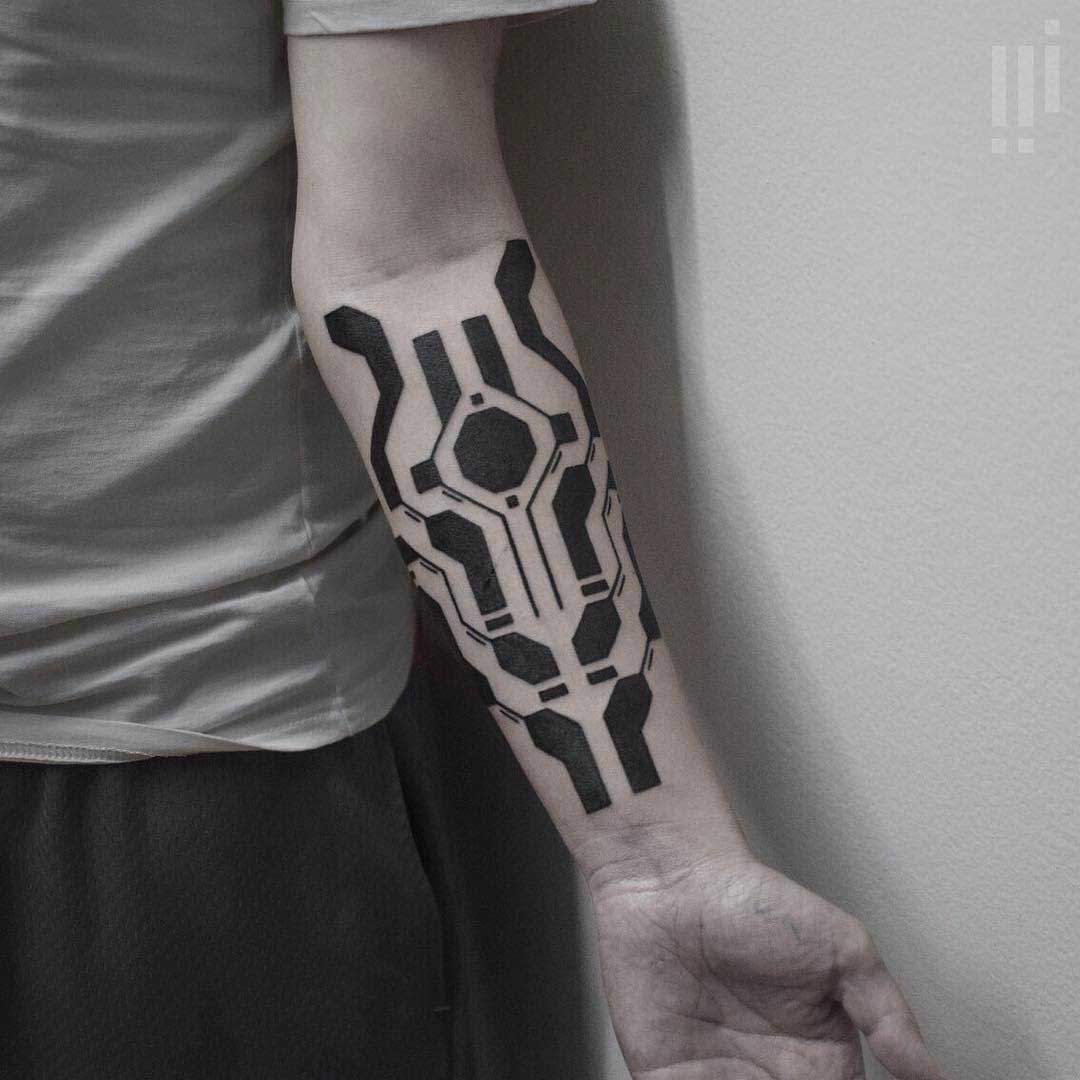 blackworck tattoo on arm geometrical